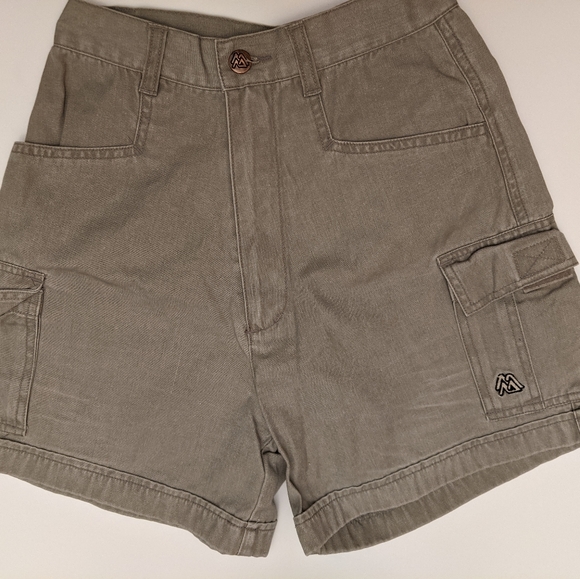 New thick sturdy cargo shorts with many pockets - Picture 1 of 8